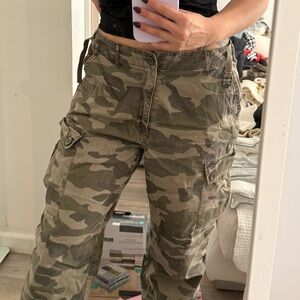 Garage Camouflage Patterned Pants